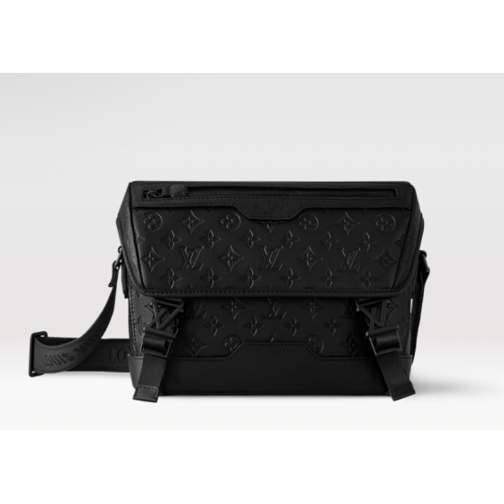 VOYAGER Small Messenger Bag