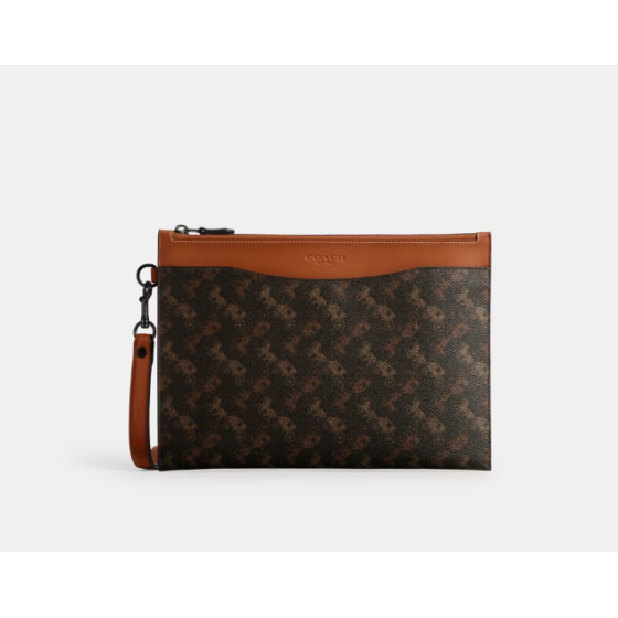 Hitch Pouch with Horse and Carriage Print
