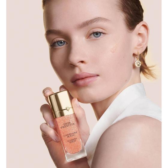 Dior Rose Essential Pink Diamond Essence