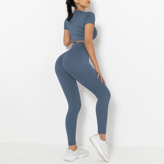2022 Women Breathable Skinny 10 Colors Seamless Yoga Set Fitness Workout Activewear Gym Sets